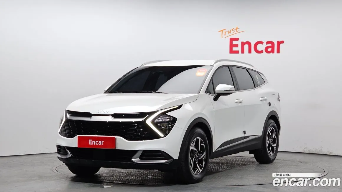 Kia Sportage — фото 1