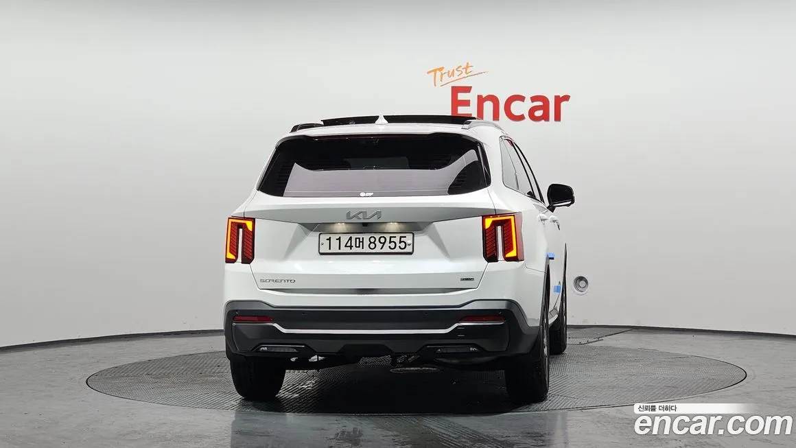 Kia Sorento — фото 4