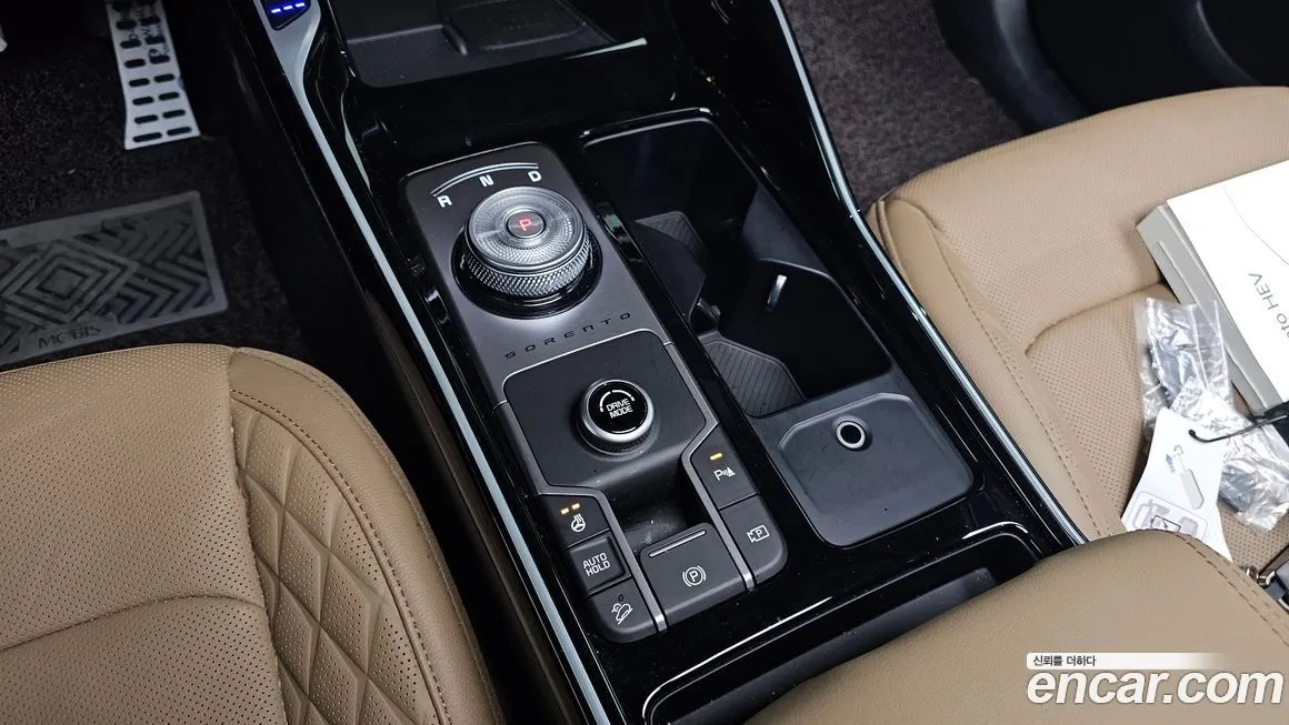 Kia Sorento — фото 9