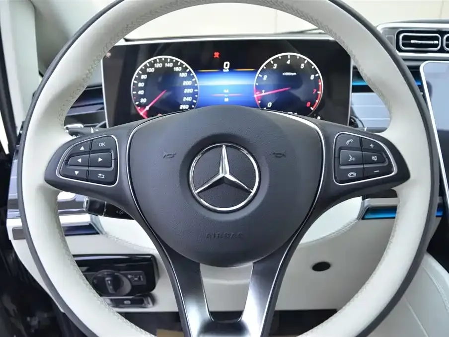 Mercedes-Benz Vito 2024 из CN, фото 9