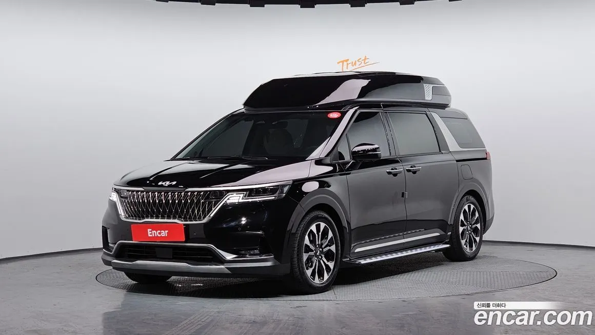 Kia Carnival — фото 1