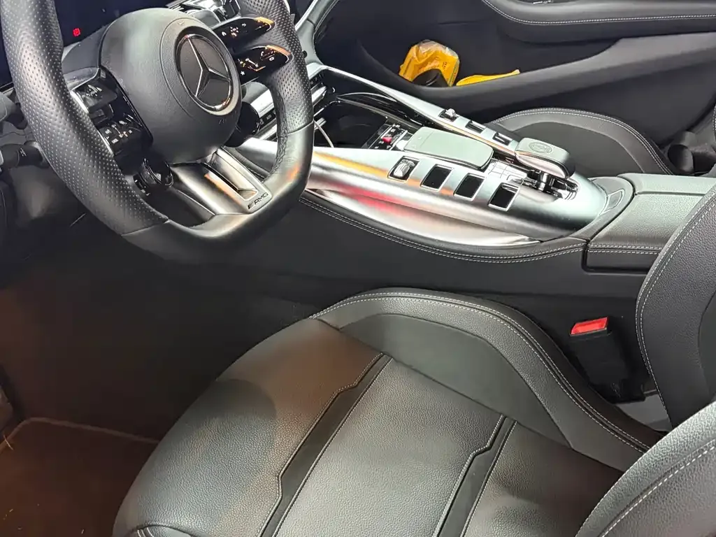 Mercedes-Benz AMG GT 2023 из CN, фото 3
