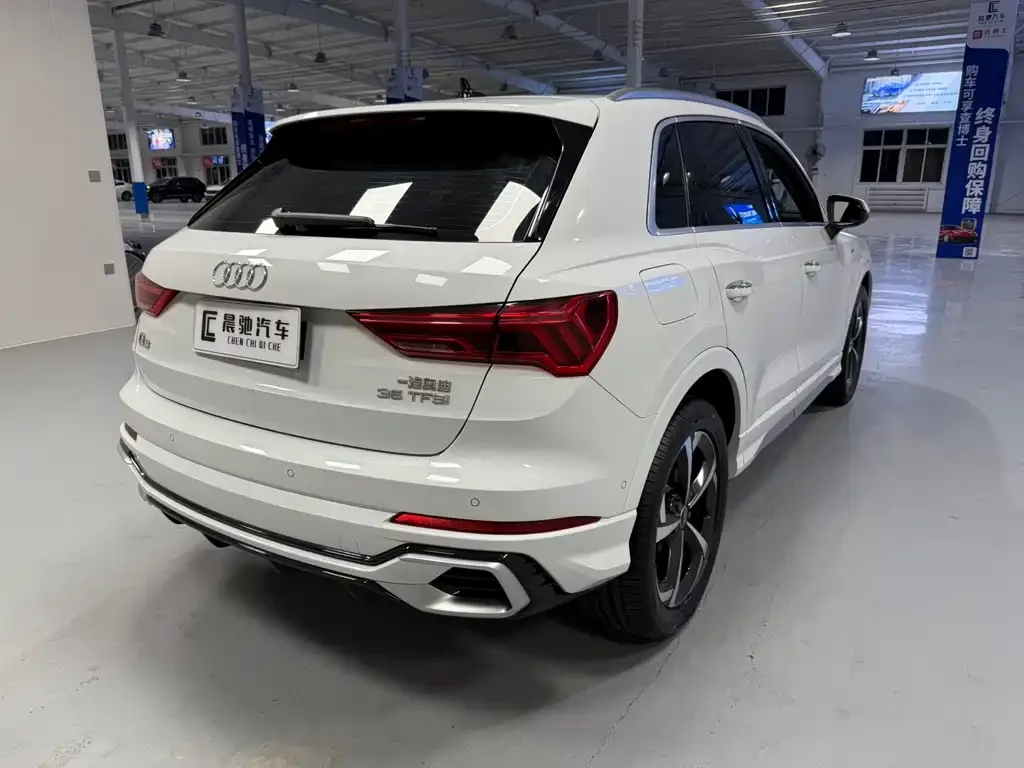 Audi Q3 2025 из CN, фото 10