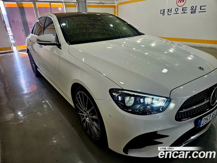 Mercedes-Benz E-Class 2022 из KR, фото 2