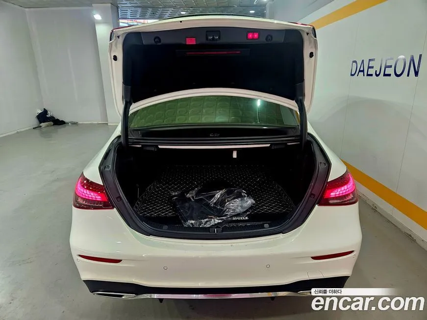 Mercedes-Benz E-Class 2022 из KR, фото 10