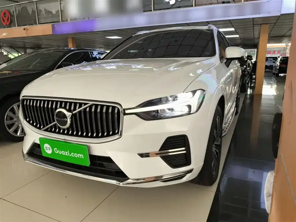 Volvo XC60 2023 из CN, фото 10