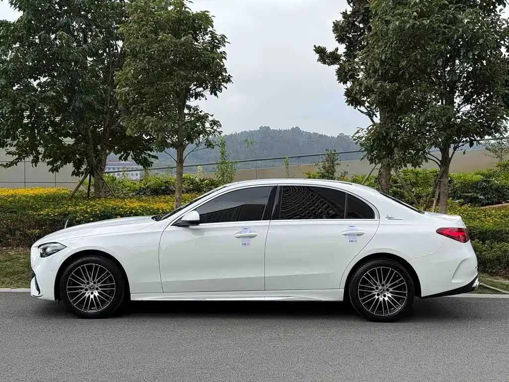 Mercedes-Benz C-Class 2023 из CN, фото 8