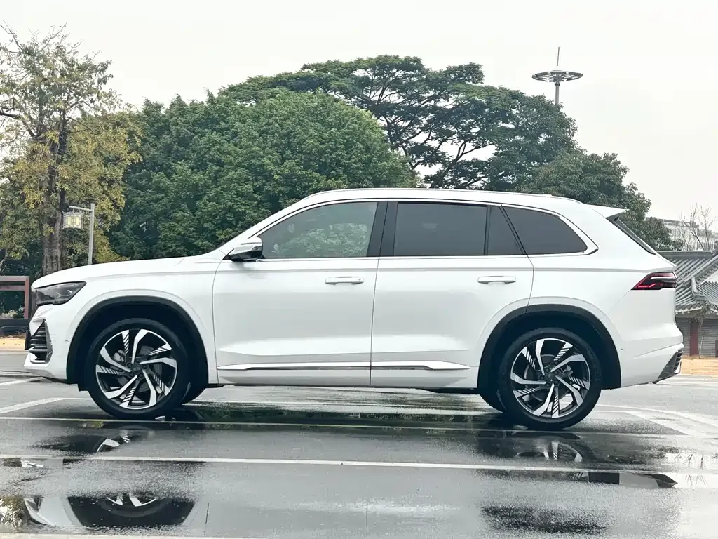 Geely Xingyue L 2022 из CN, фото 9