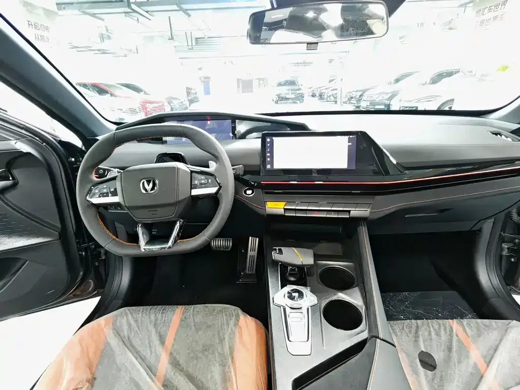 Changan UNI-V 2025 из CN, фото 8