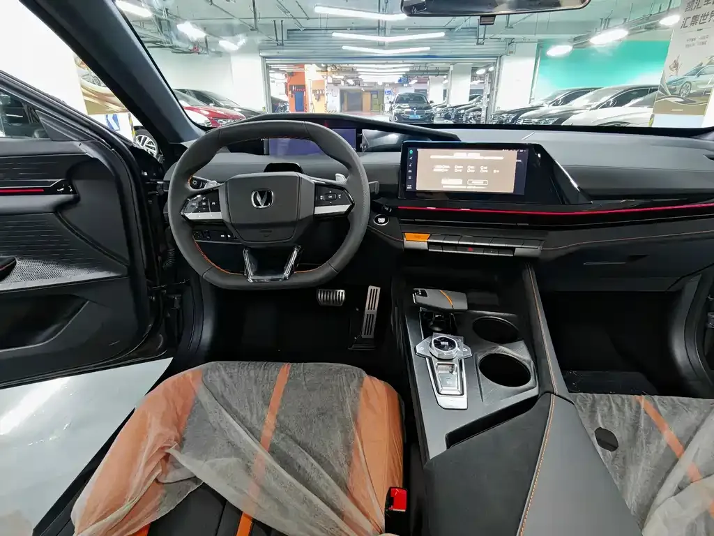 Changan UNI-V 2025 из CN, фото 9