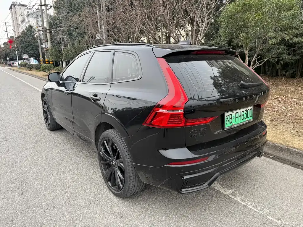 Volvo XC60 PHEV 2024 из CN, фото 6