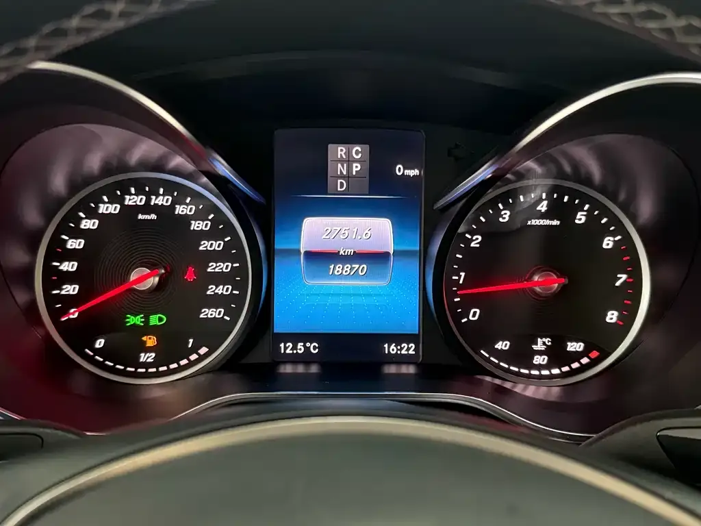 Mercedes-Benz V-Class 2021 из CN, фото 9