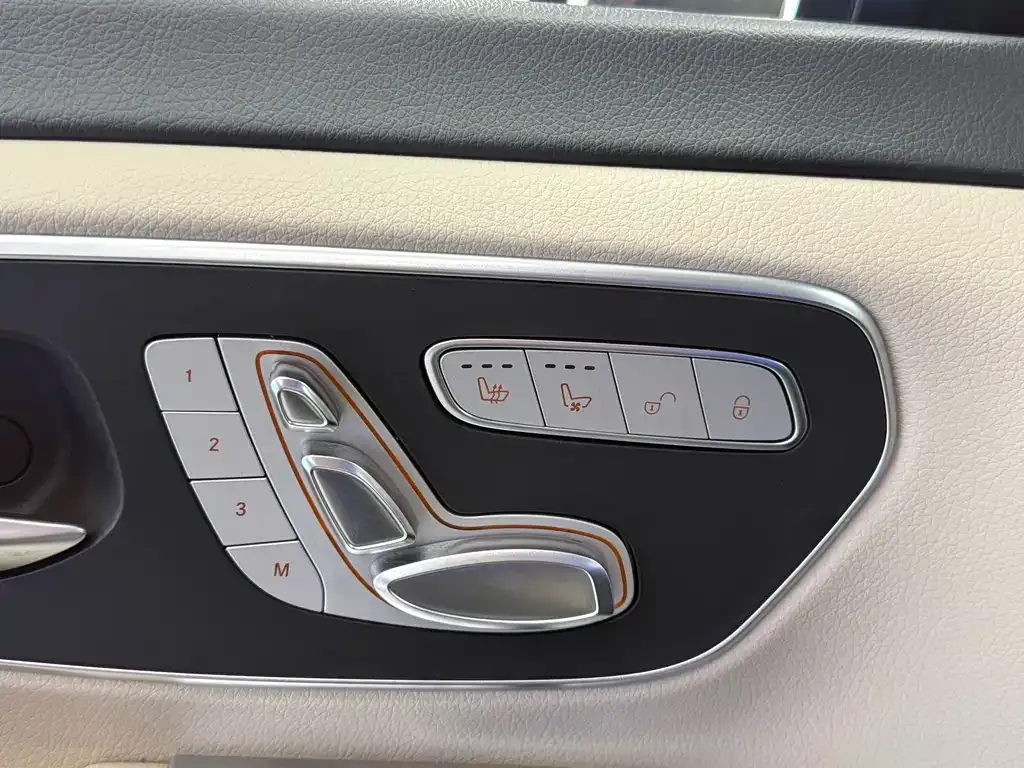 Mercedes-Benz V-Class 2021 из CN, фото 6