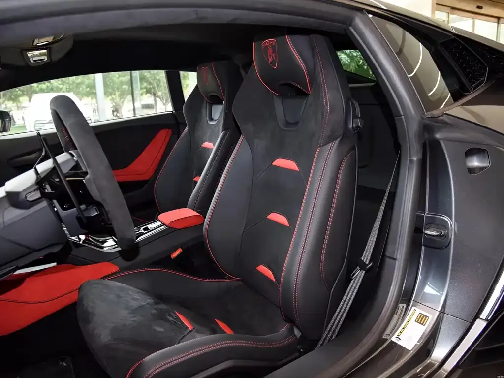 Lamborghini Huracan 2022 из CN, фото 3