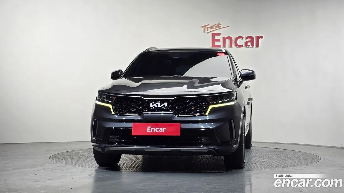 Kia Sorento — фото 10