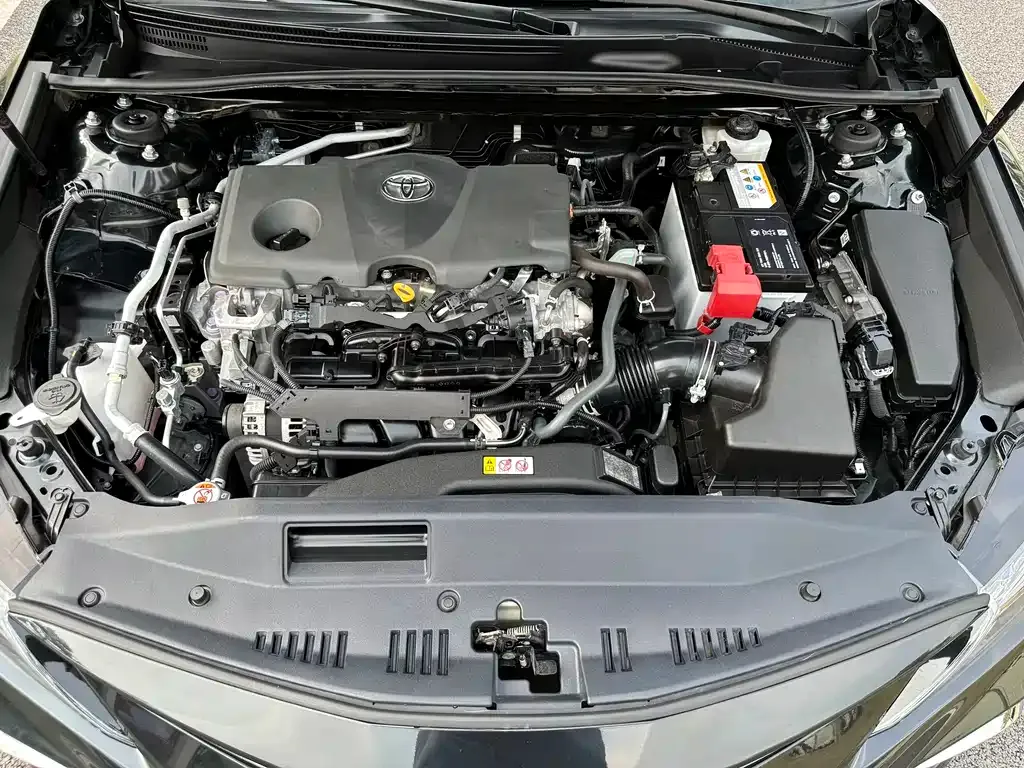 Toyota Camry 2023 из CN, фото 3