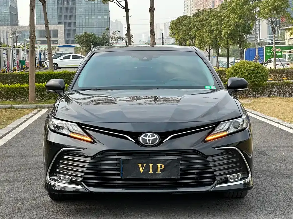 Toyota Camry 2023 из CN, фото 10