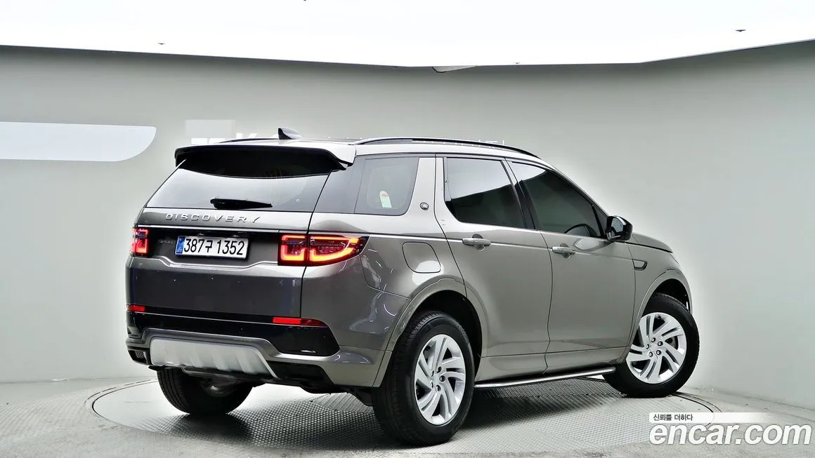 Land Rover Discovery Sport — фото 3