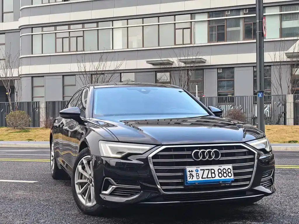 Audi A6L 2023 из CN, фото 7