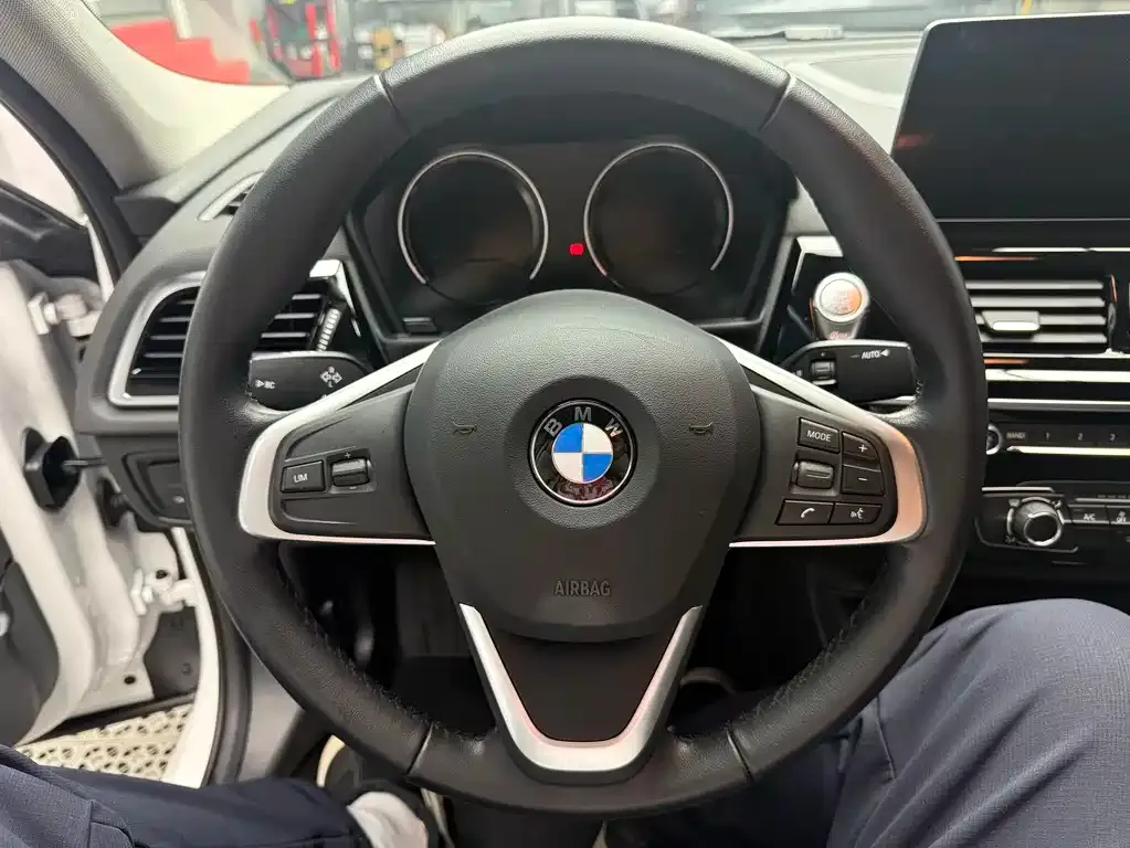 BMW 1 Series 2022 из CN, фото 5