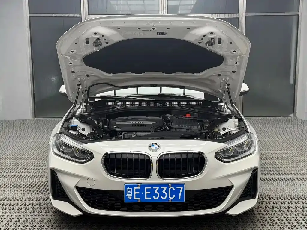 BMW 1 Series 2022 из CN, фото 10