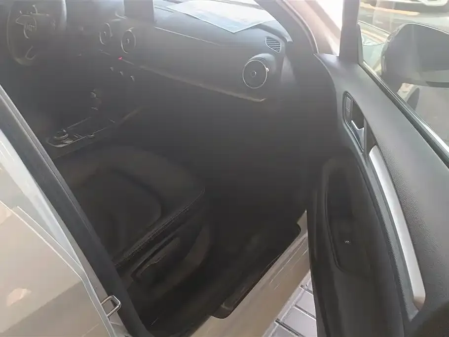 Audi A3 2021 из CN, фото 3