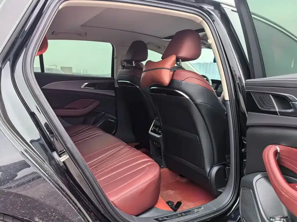 Hongqi H5 2024 из CN, фото 3