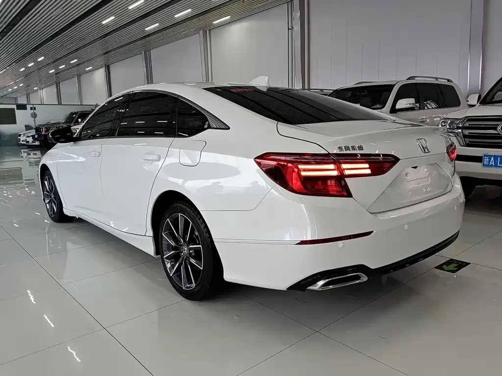 Honda Inspire 2022 из CN, фото 8