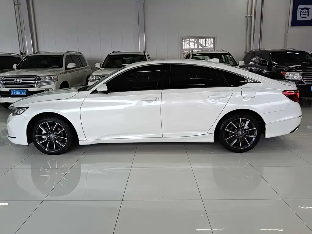 Honda Inspire 2022 из CN, фото 7