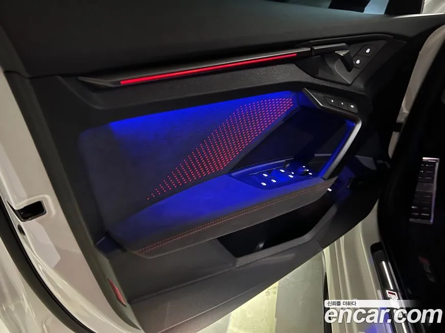 Audi RS3 2025 из KR, фото 9