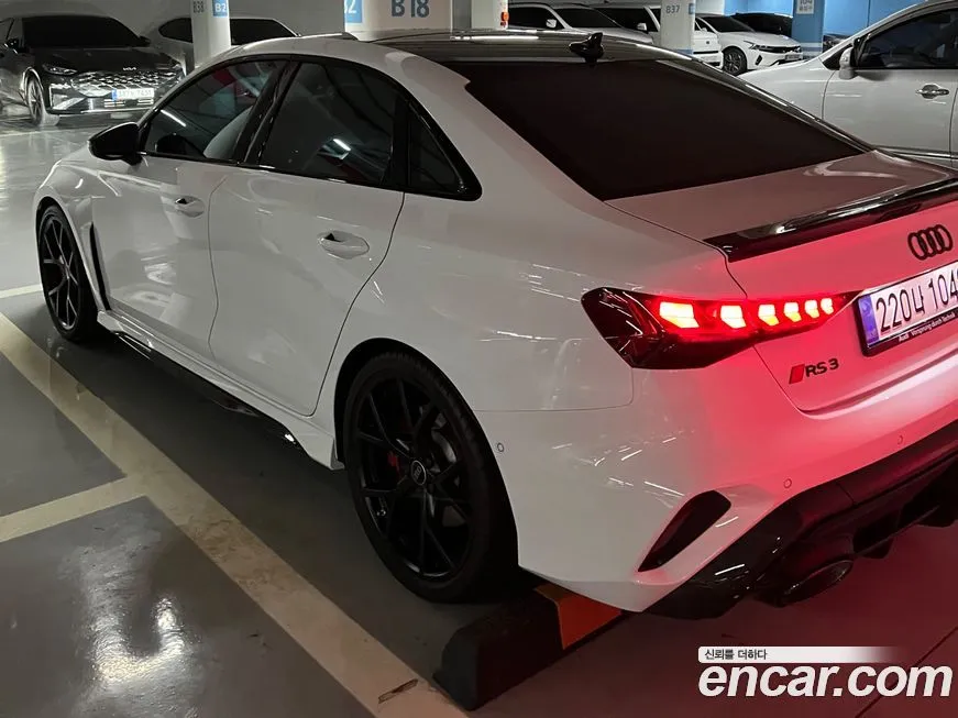 Audi RS3 2025 из KR, фото 2
