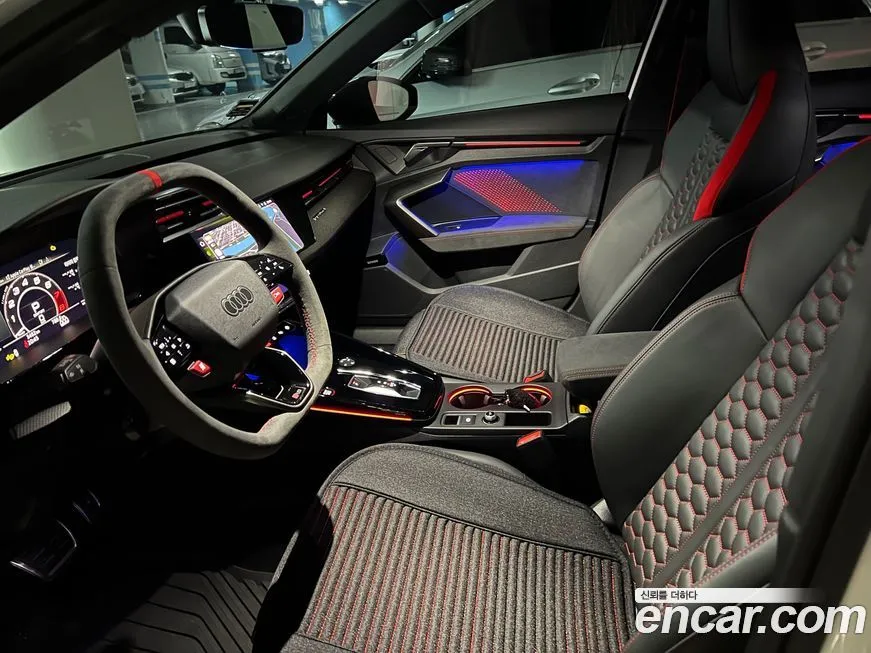 Audi RS3 2025 из KR, фото 10