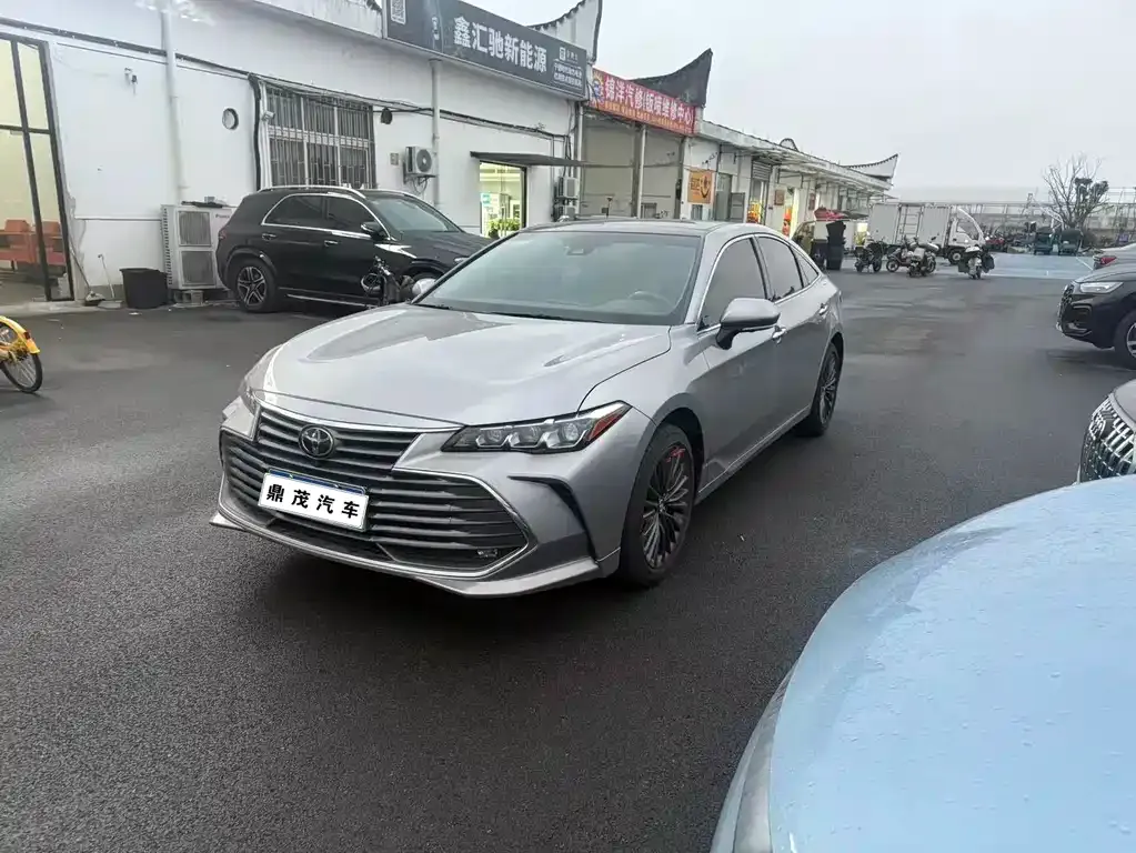 Toyota Avalon 2022 из CN, фото 7