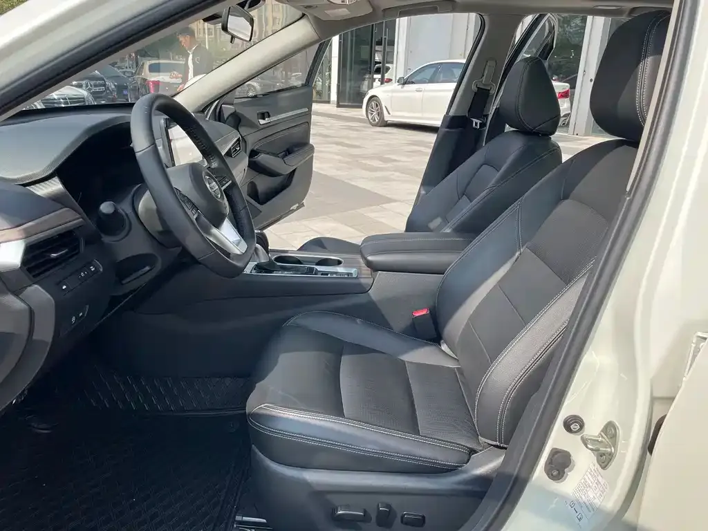 Nissan Teana 2023 из CN, фото 8
