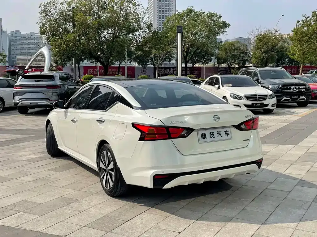 Nissan Teana 2023 из CN, фото 10