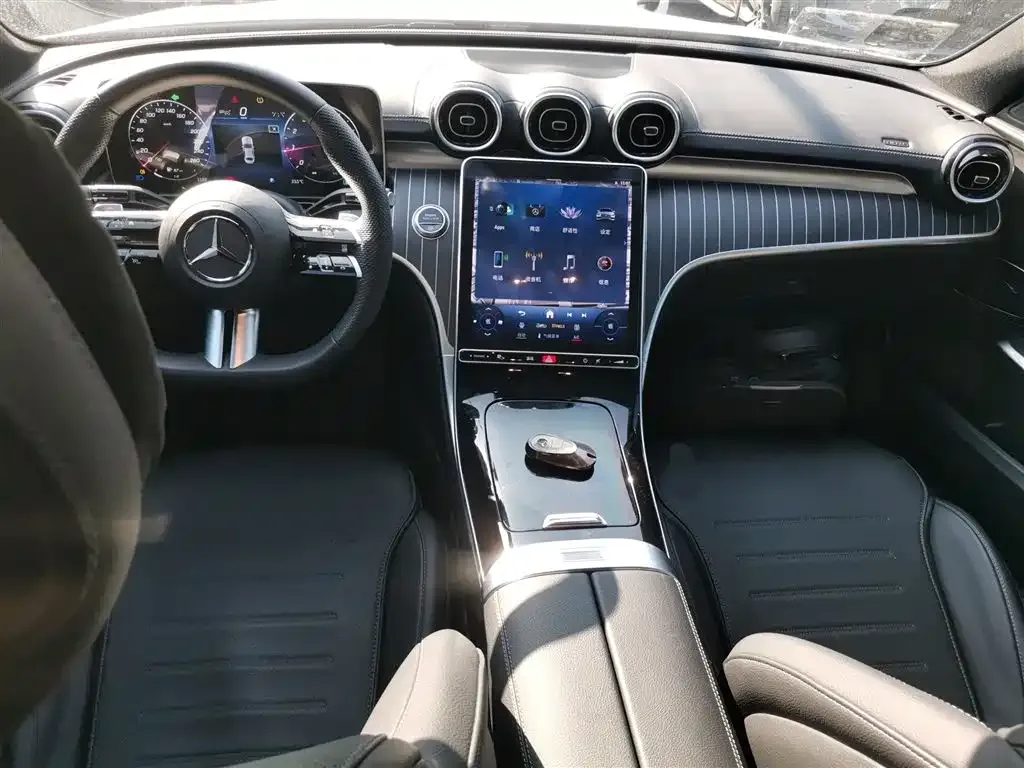 Mercedes-Benz C-Class 2024 из CN, фото 8