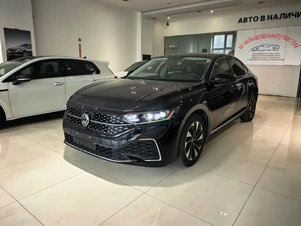 Volkswagen Passat 2022 из CN, фото 1
