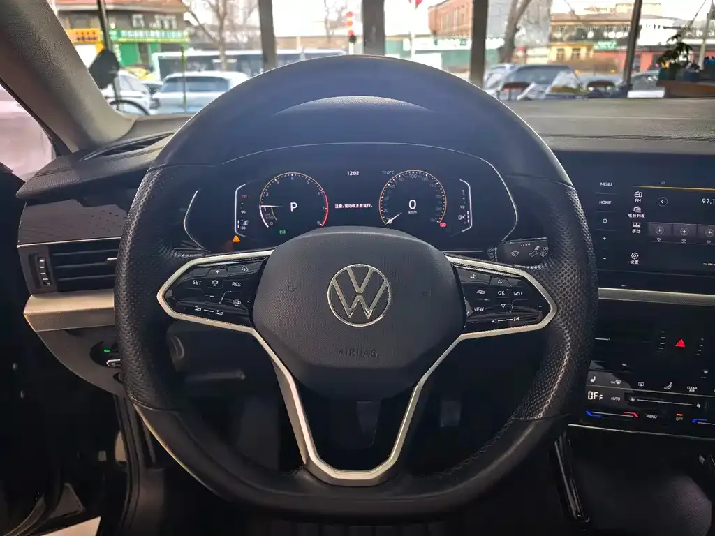 Volkswagen Passat 2022 из CN, фото 9