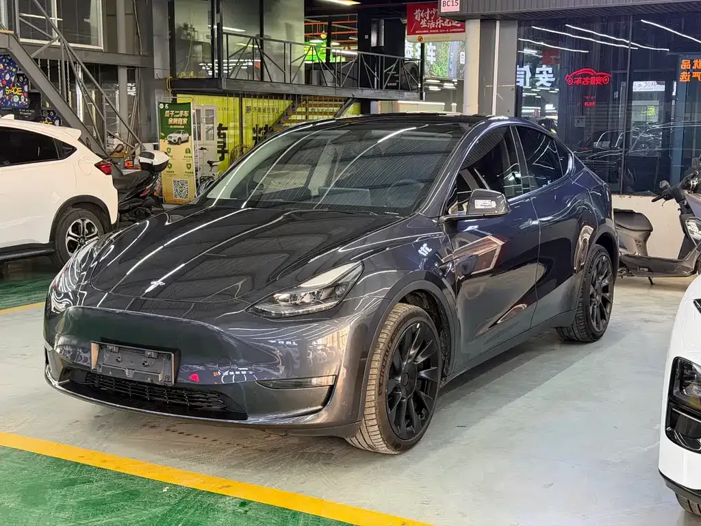Tesla Model Y 2024 из CN, фото 1