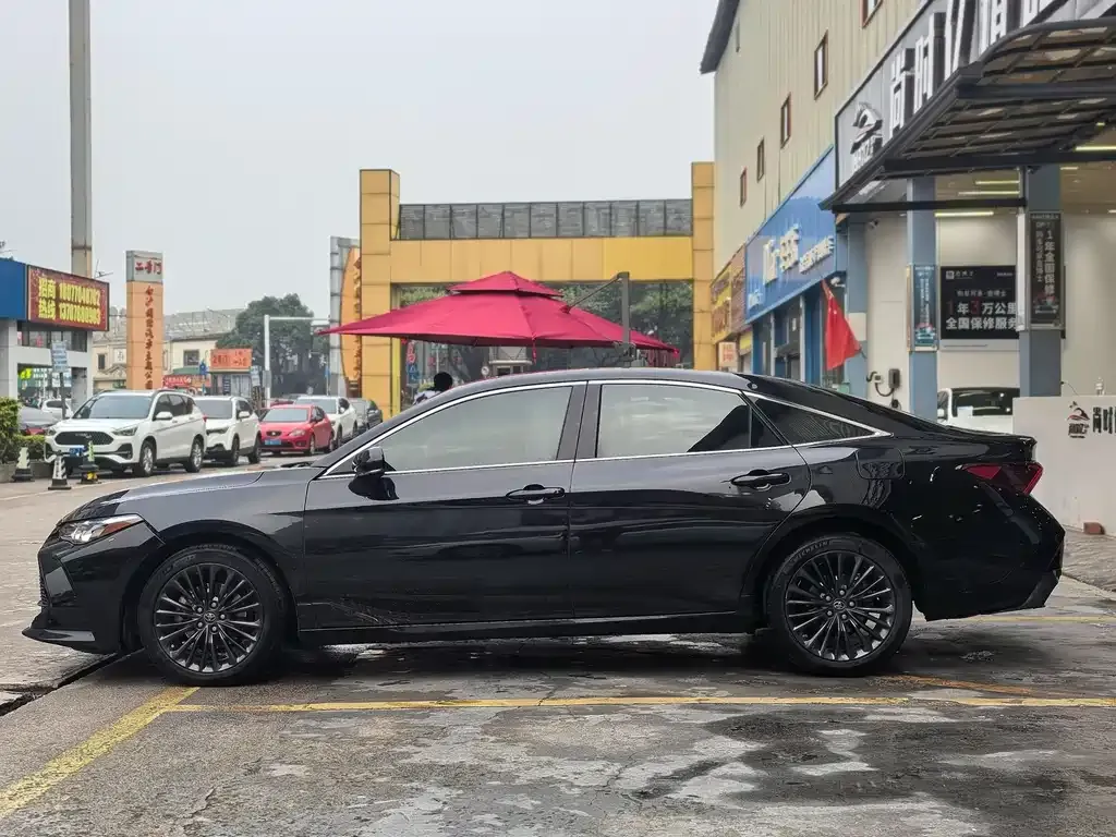 Toyota Avalon 2021 из CN, фото 9