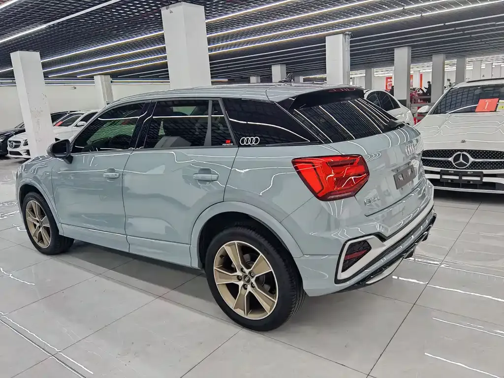 Audi Q2L 2024 из CN, фото 6