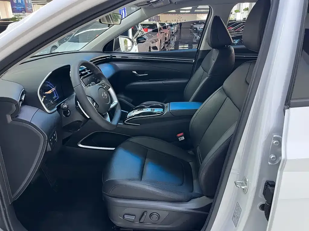 Hyundai Tucson 2023 из CN, фото 3