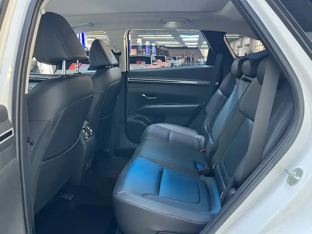 Hyundai Tucson 2023 из CN, фото 2