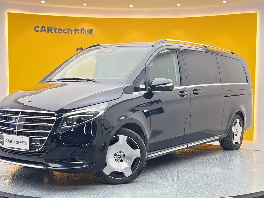 Mercedes-Benz V-Class 2024 из CN, фото 1