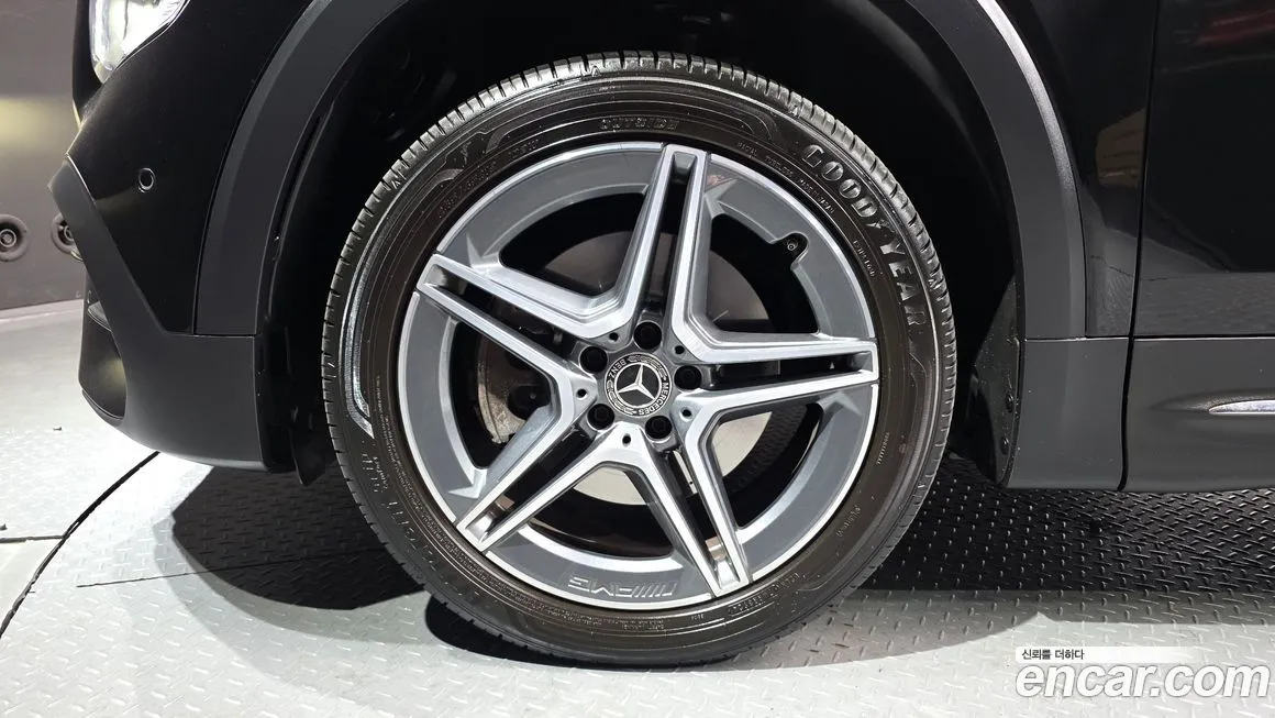 Mercedes-Benz GLB-Class 2023 из KR, фото 8