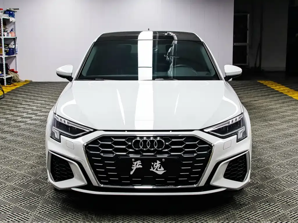 Audi A3 2023 из CN, фото 8