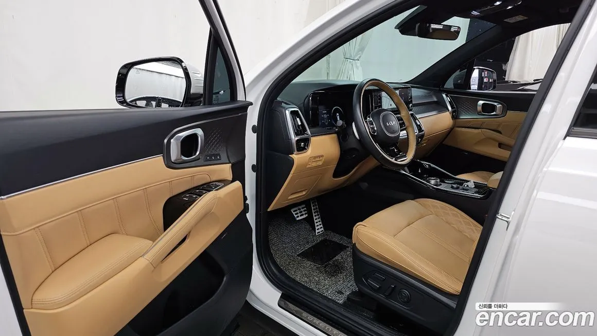 Kia Sorento — фото 10