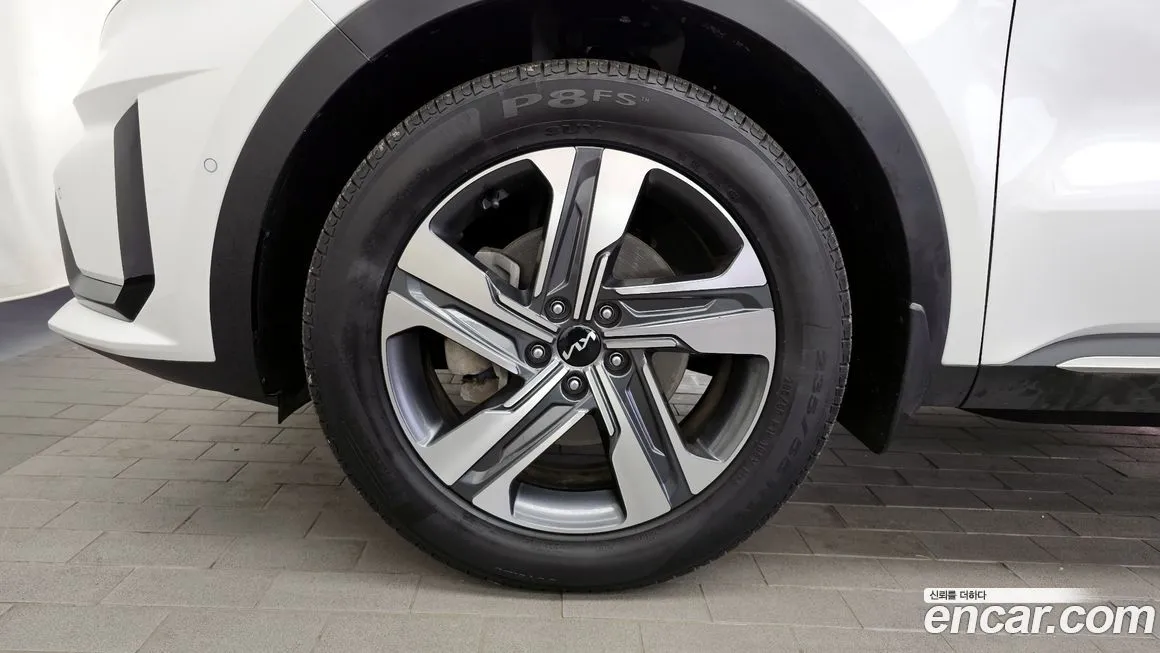 Kia Sorento — фото 6
