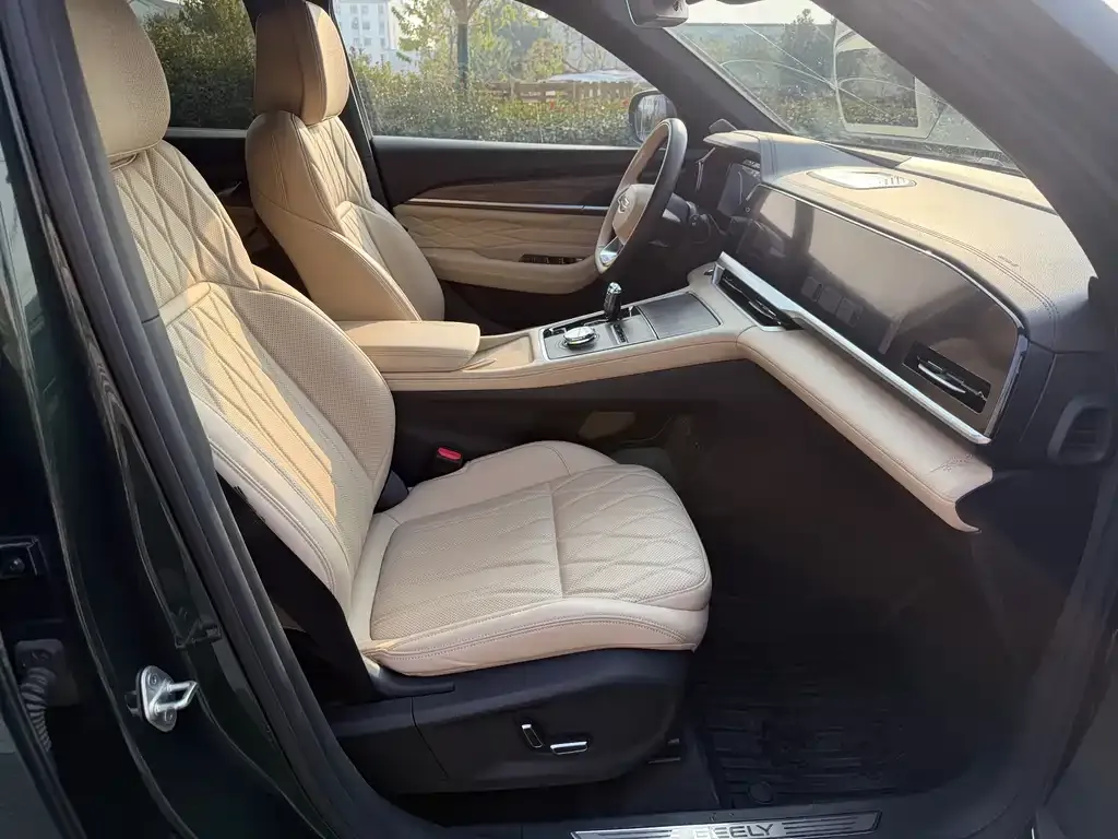Geely Xingyue L 2025 из CN, фото 4