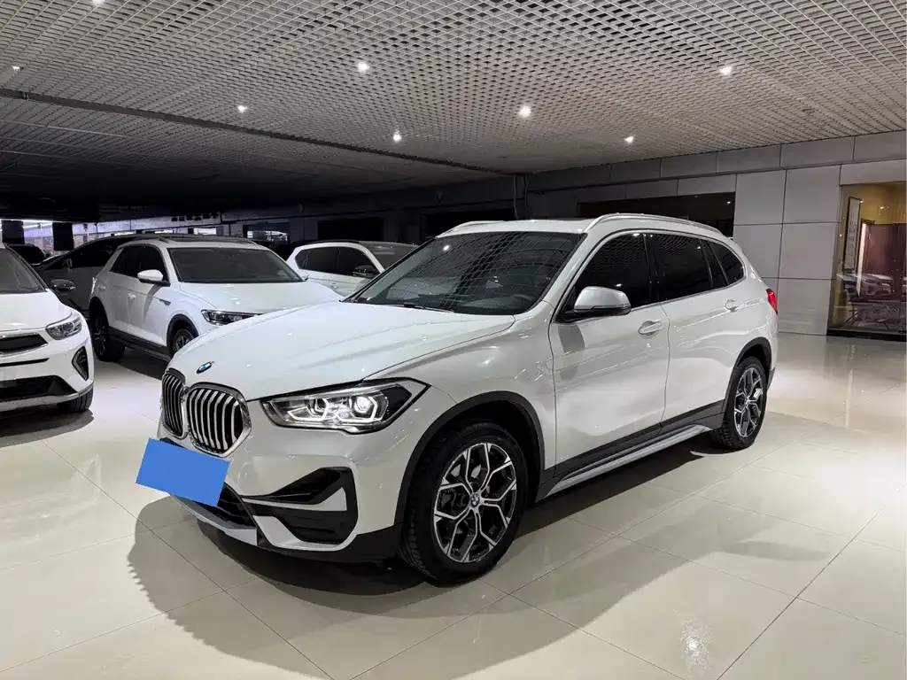BMW X1 2022 из CN, фото 1